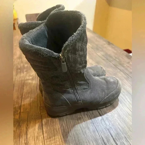 Lands' End All Weather Winter Quilted Side Zip Boots size 8D - Picture 5 of 7